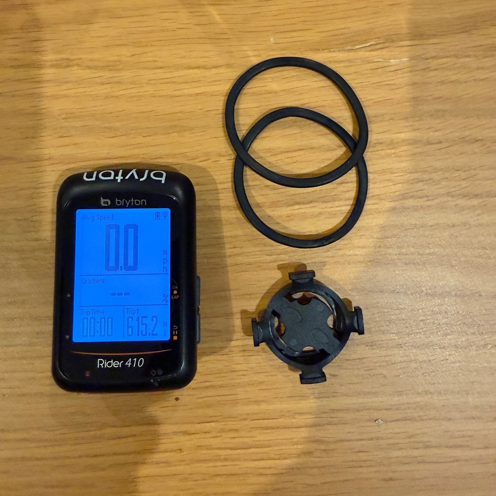 Bryton Rider 410 Black Cycling GPS Computer Bike Computer